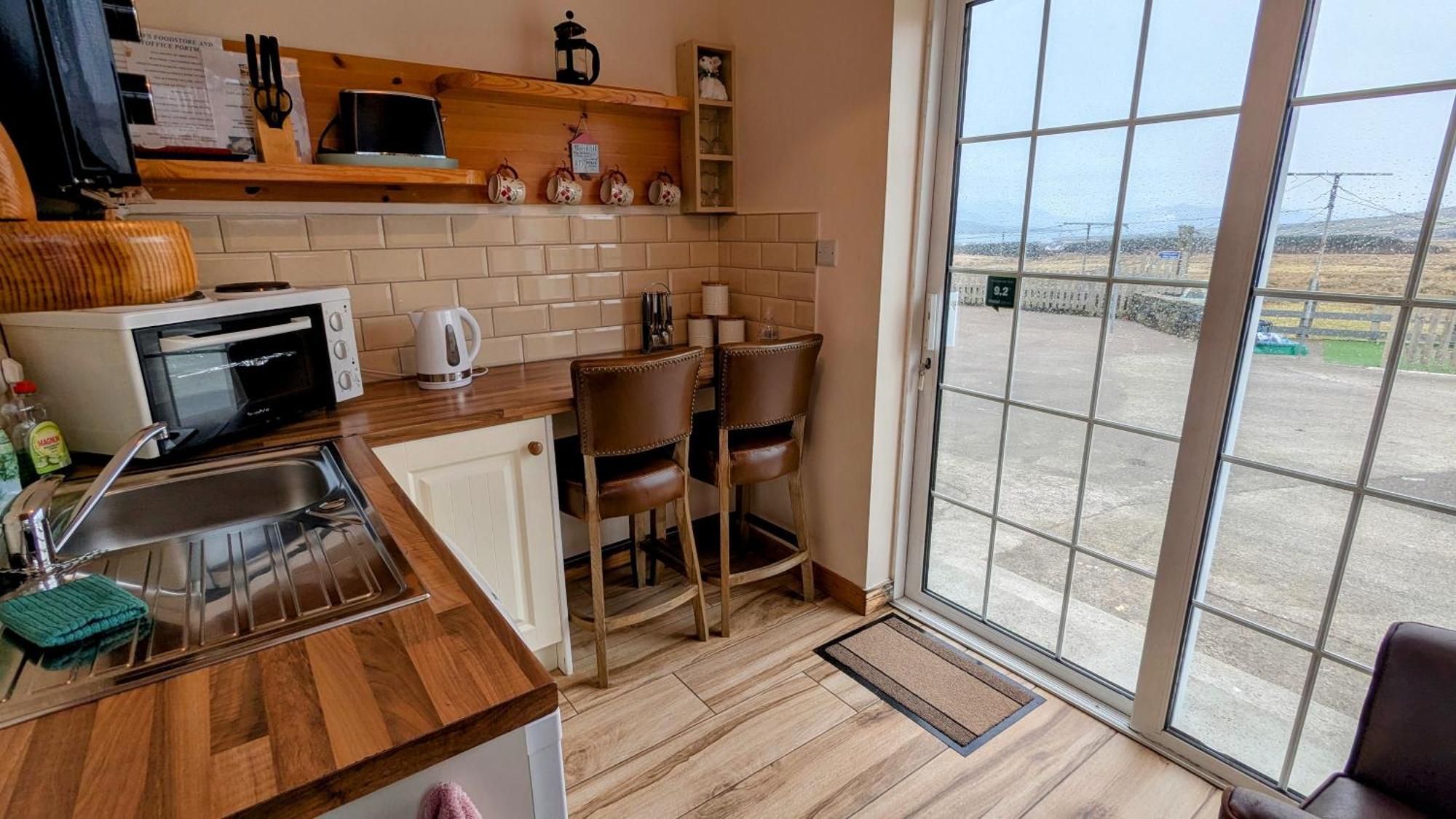 Skellig View Bluebell Rose & The Kerry Cliffs Apartamento Portmagee Exterior foto